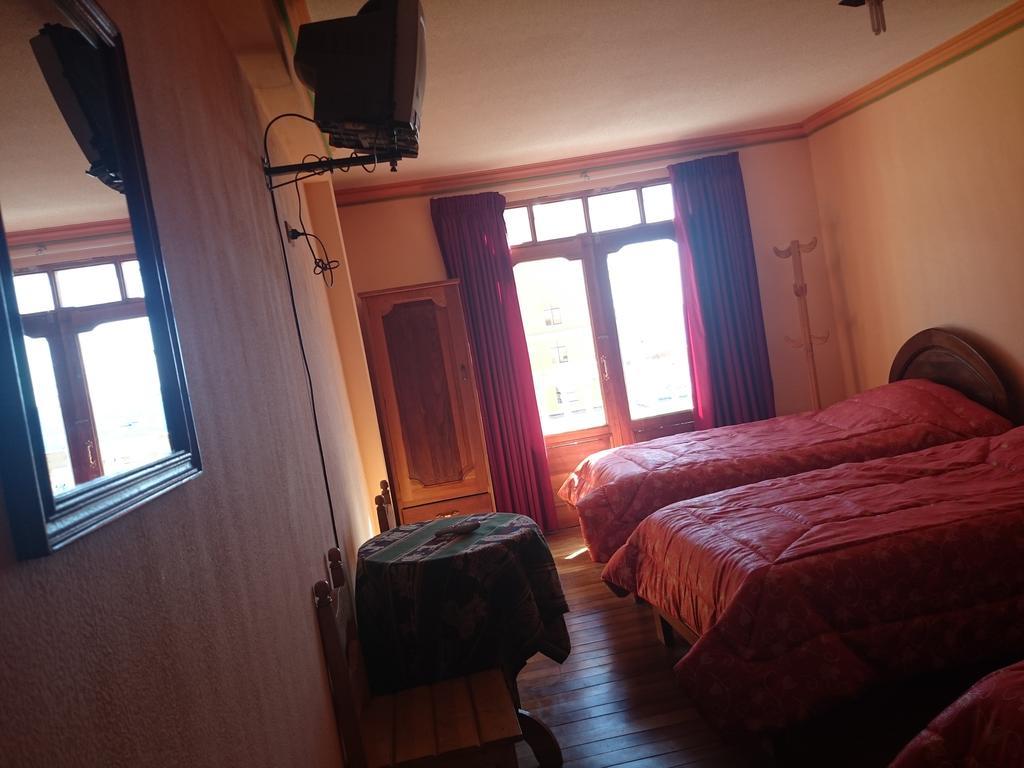 Hostal Real los Andes del Lago Copacabana  Habitación foto
